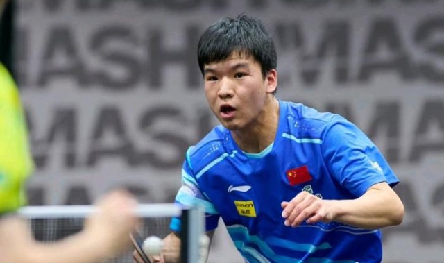 24小时天堂地狱！22岁新星从跪地4连吼到0-3 男乒仅剩2人