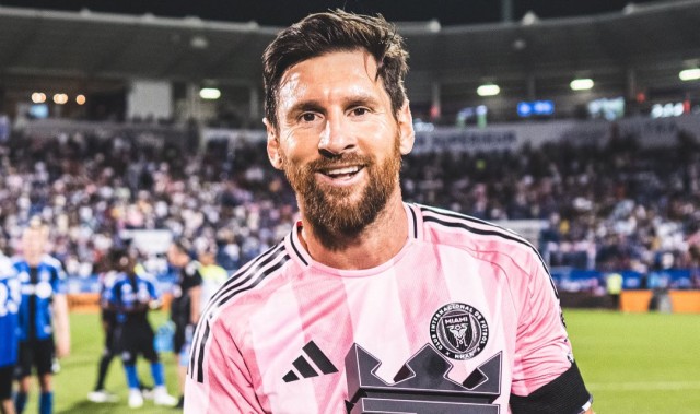 惊艳！梅西全场数据：射正2次全部进球，6次过人5次成功