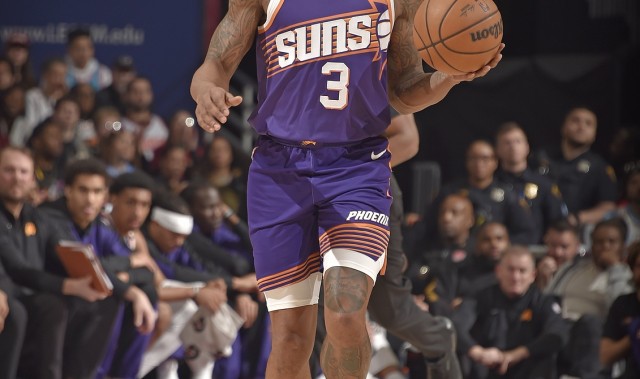 美记：一旦太阳与比尔正式完成买断 快船签下他的势头将十分强劲